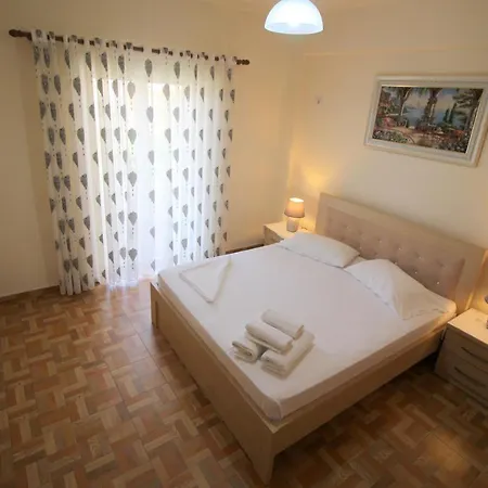 Doka Center Apartment Sarande